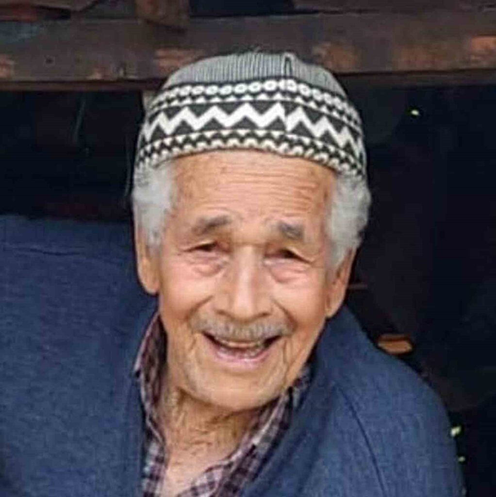 Ortacada Yaşlı Adam Si̇lahla Vurulmuş Olarak Bulundu