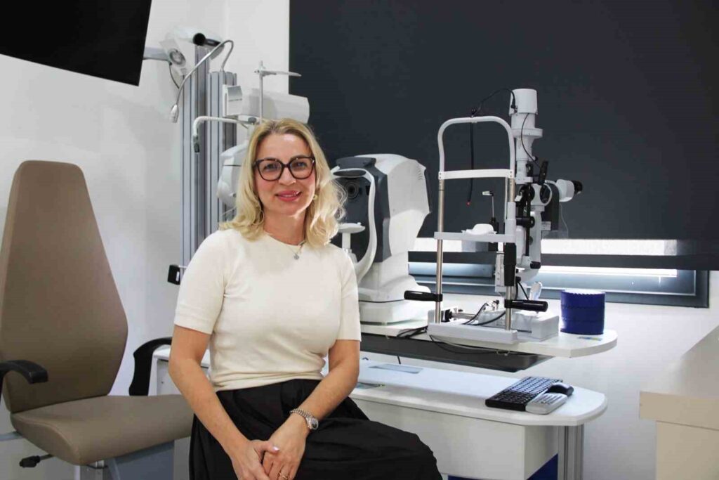 Prof. Dr. Karalezli̇: “Soğuk Hava, Kli̇ma Ve Kapalı Ortamlar Göz Enfeksi̇yonlarını Artırıyor”