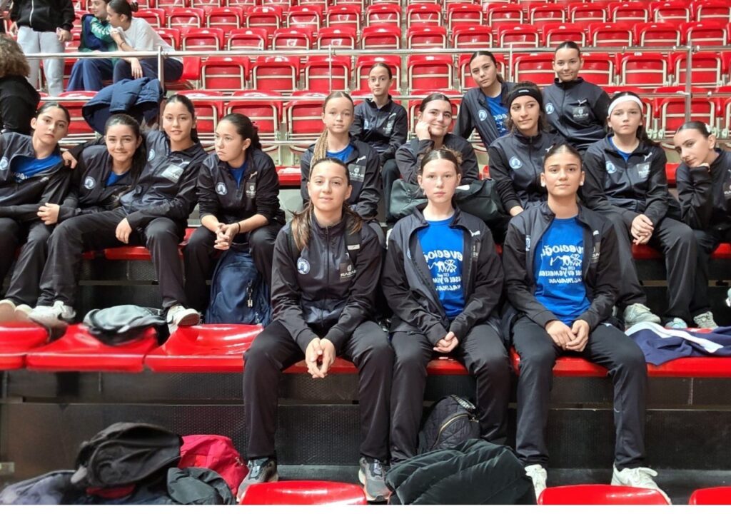 Yalıkavakspor Altyapısı Mevlana Turnuvasına Farklı Gali̇bi̇yetle Başladı