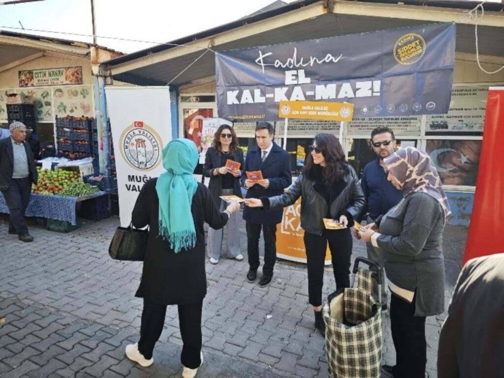 Açık Kapı Muğla’da şiddetle mücadele bilgilendirmesi yaptı