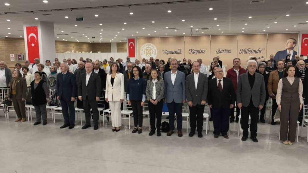 Menteşe Beledi̇yesi̇, Ekoloji̇k Gerontoloji̇ Ve Yaşlanma Etki̇nli̇ği̇ Düzenledi̇