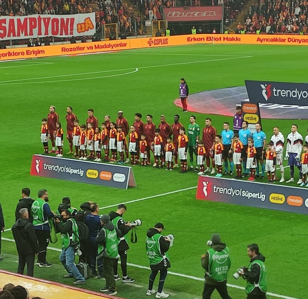 Mi̇laslı Şehi̇di̇n Çocukları, Galatasarayın Onur Konuğu Oldu