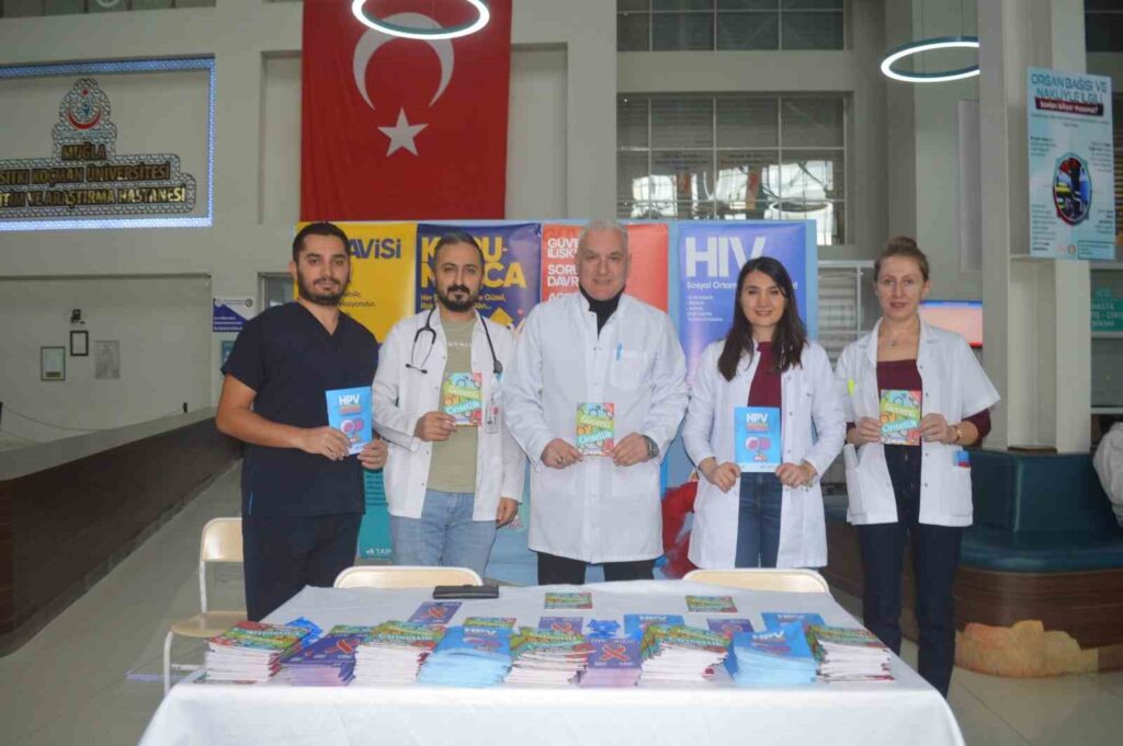 Muğla’daki hastanede vatandaşlar bilgilendirildi