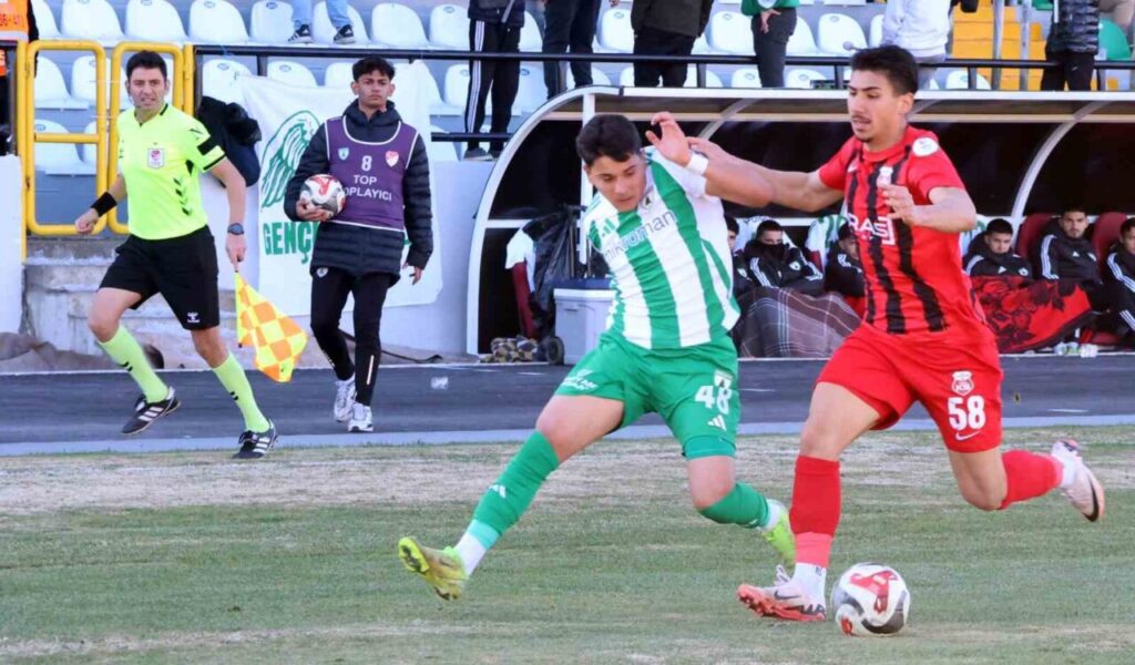 TFF 2. Lig: Muğlaspor: 1 – Kastamonuspor: 1