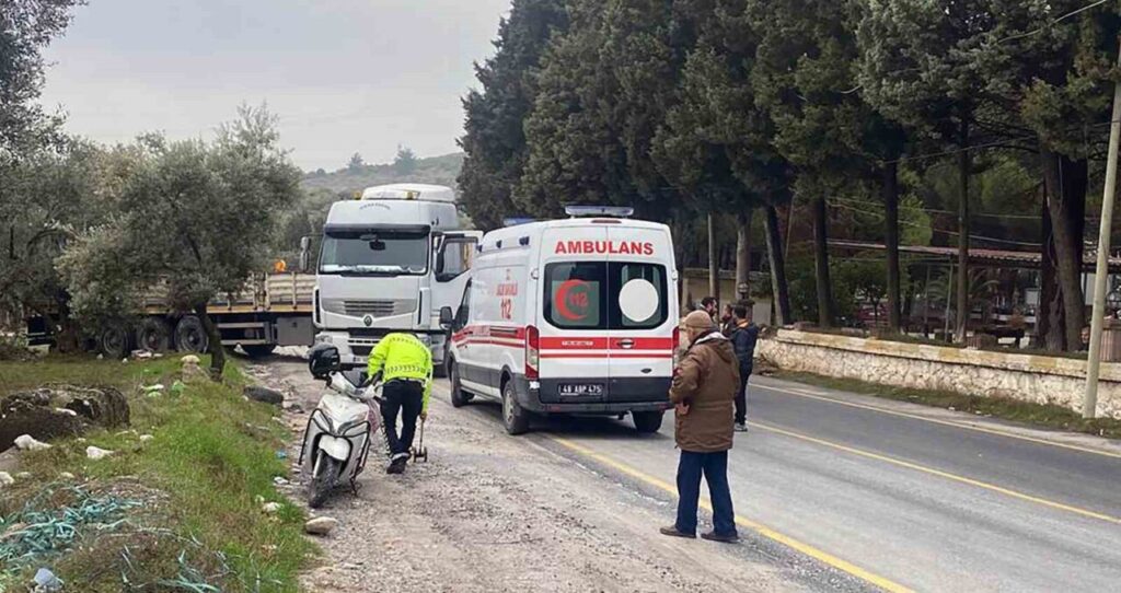 TIR’ın altında kalan sürücü ağır yaralandı