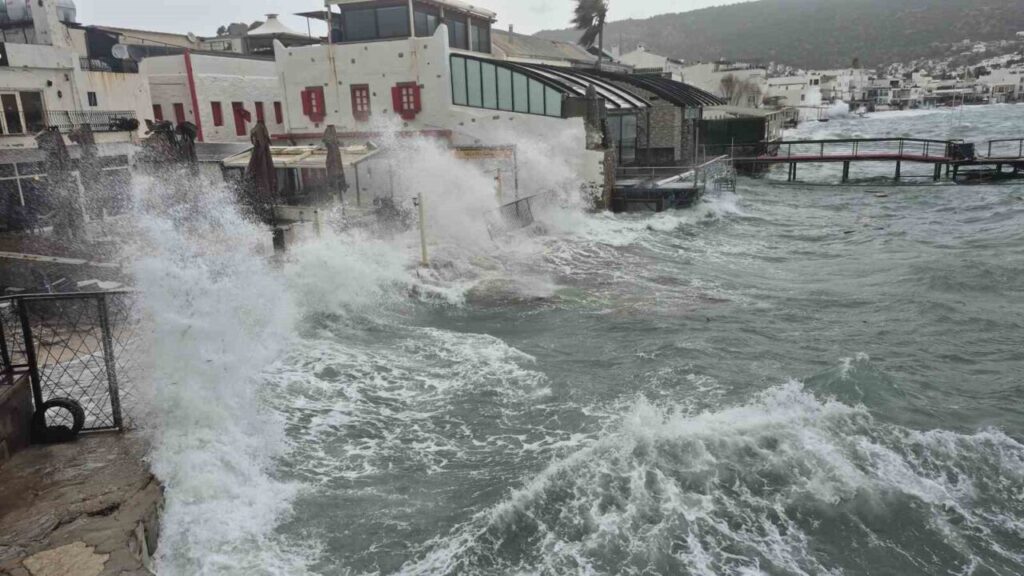 Rüzgar Bodrum Yarımadasında Etkili Oluyor
