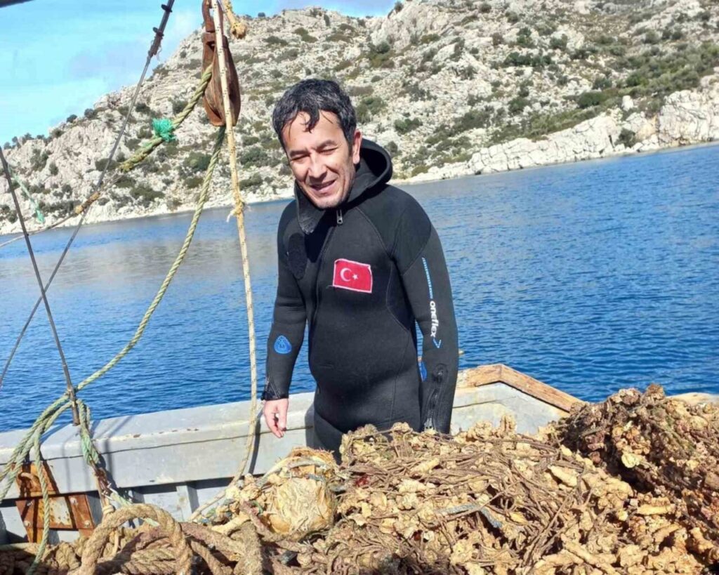 Hayalet ağlar denizden temizlendi