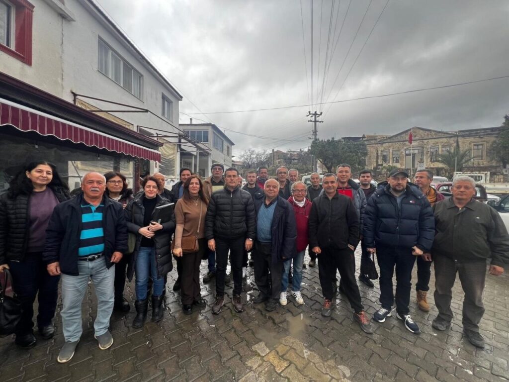 Üreticilere ‘badem hastalık ve zararları’ eğitimi verildi