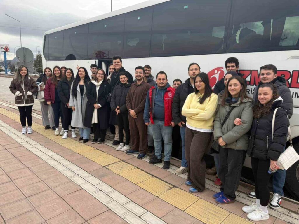 Menteşeli gençler Ankara yolcusu