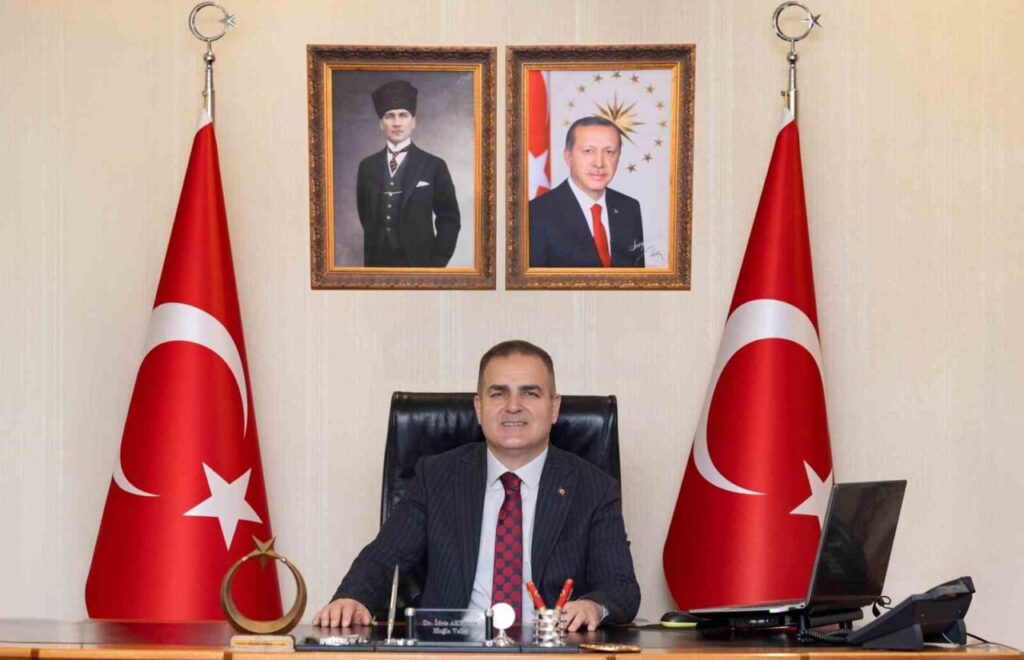 Muğla Valisi Akbıyık’tan ‘10 Ocak Çalışan Gazeteciler Günü’ mesajı