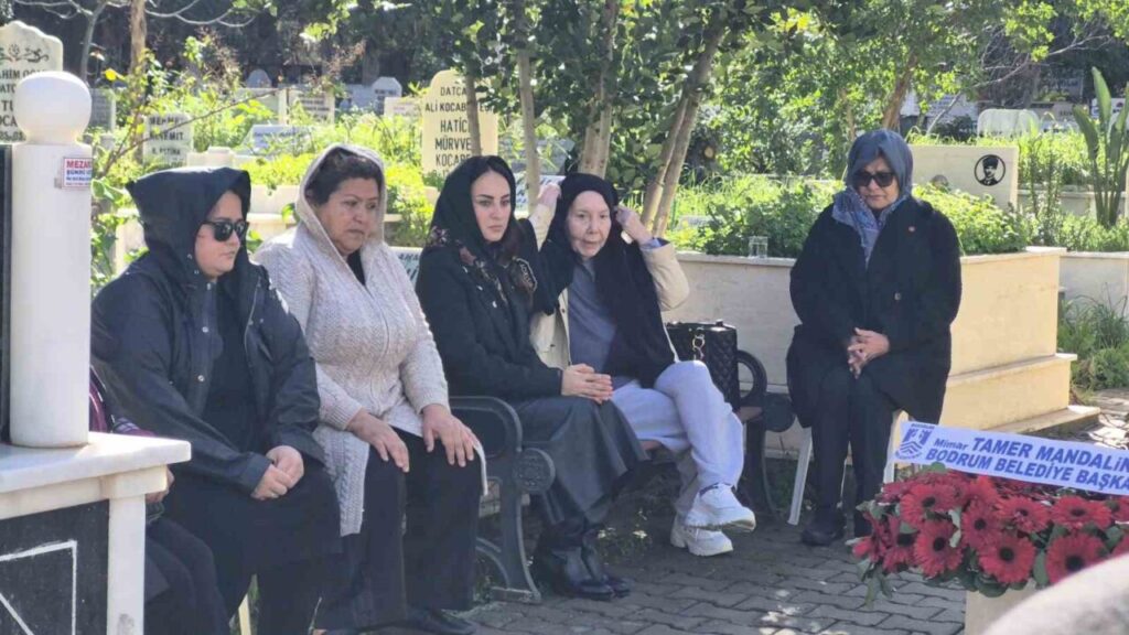 Fatma Girik Mezarı Başında Anıldı