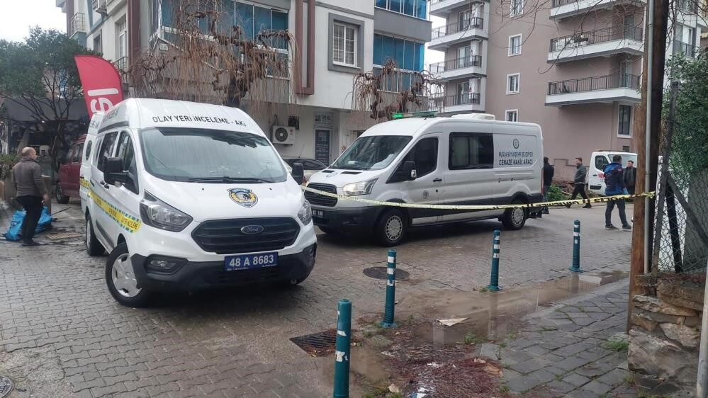 Çalıştığı markete giderken öldürülen kadının katil zanlısı yakalandı