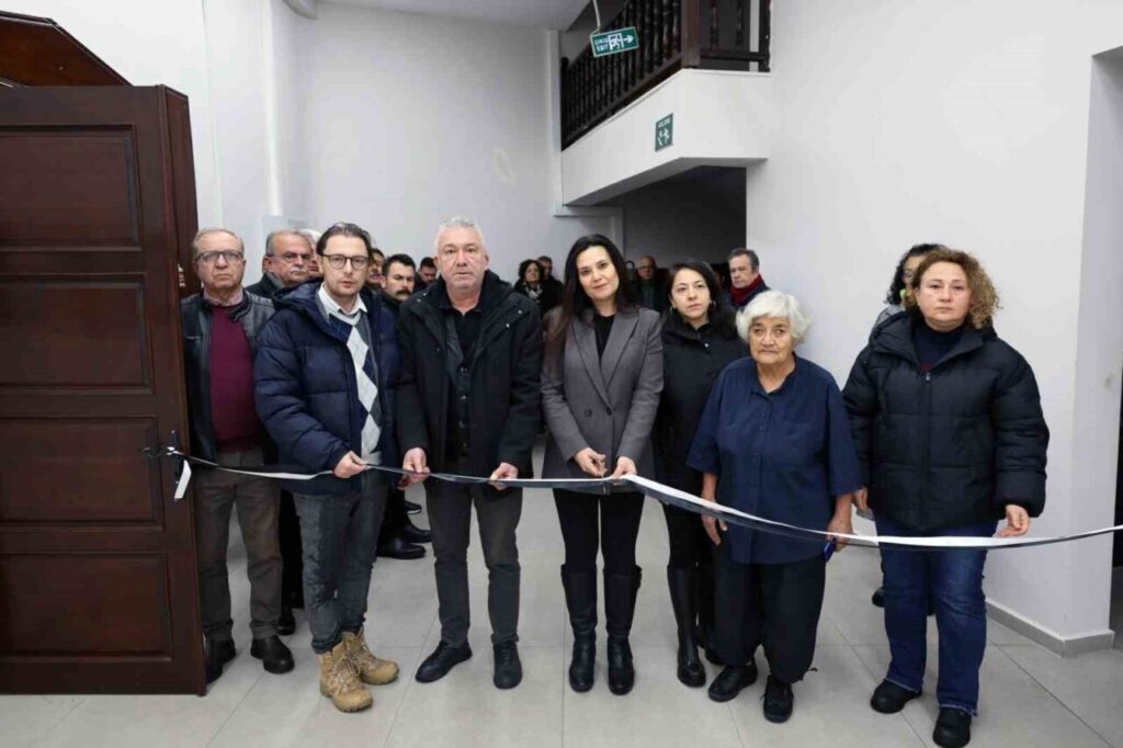 Menteşe’de Kahramanmaraş Depremi’nin üçüncü yılında Unutma Sergisi açıldı