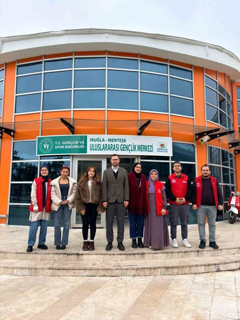 Menteşeli gençler Avrupa yolunda