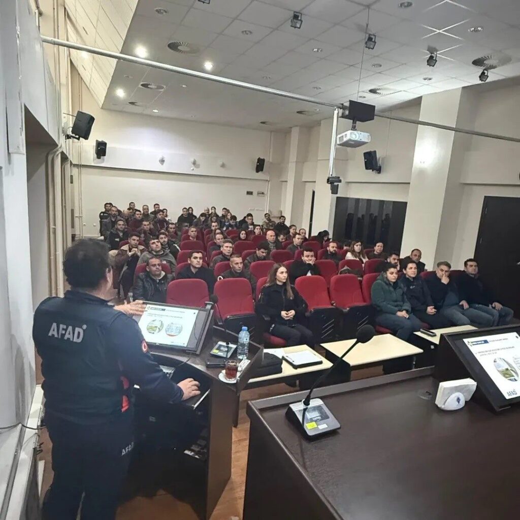 Emniyet Personeline KBRN Farkındalık Eğitimi