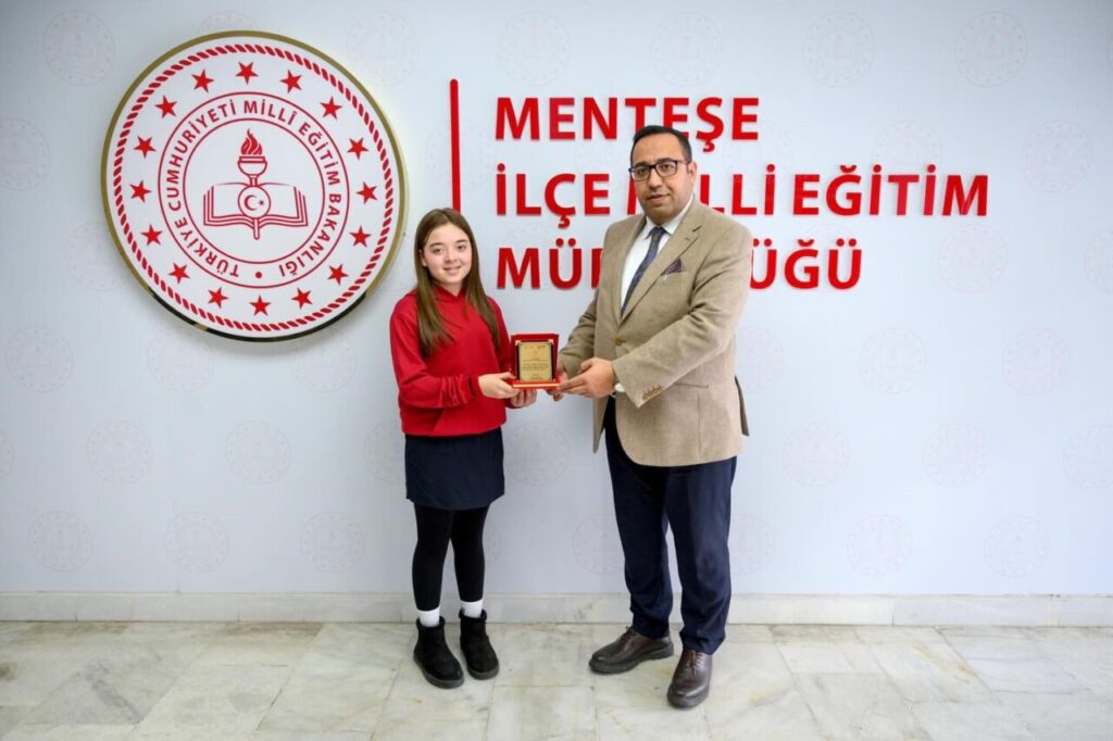 İstiklal Marşı İl Birincisi Türkiye Finalinde