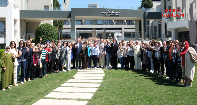 AK Parti Muğla Kadın Kolları Bodrum’da Buluştu