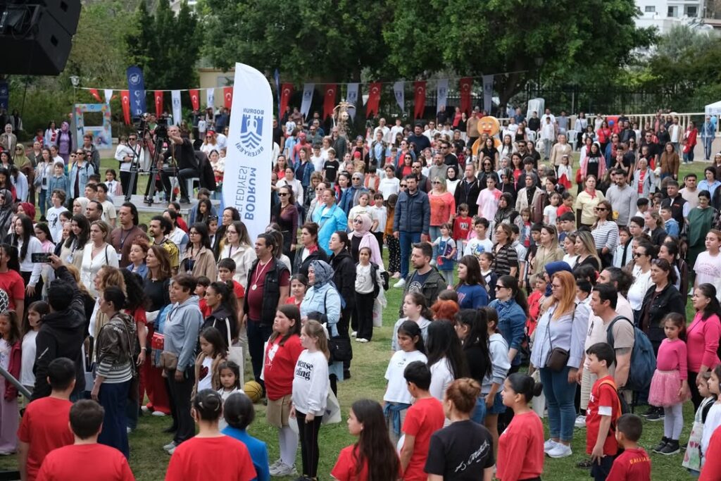 ÇYDD Bodrum Şubesi’nden 28. Çocuk Şenliği