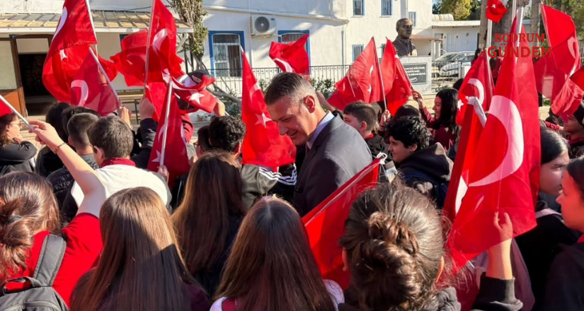 Bodrum’da Okullarda Bayrak Töreni