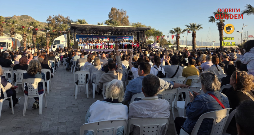 Turgutreis’te Dünya Dans Günü Coşkusu