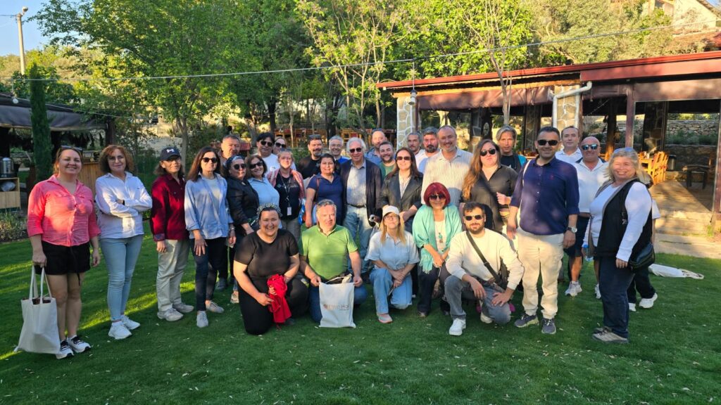 Turist Rehberleri Etrim Halı’yı Ziyaret Etti