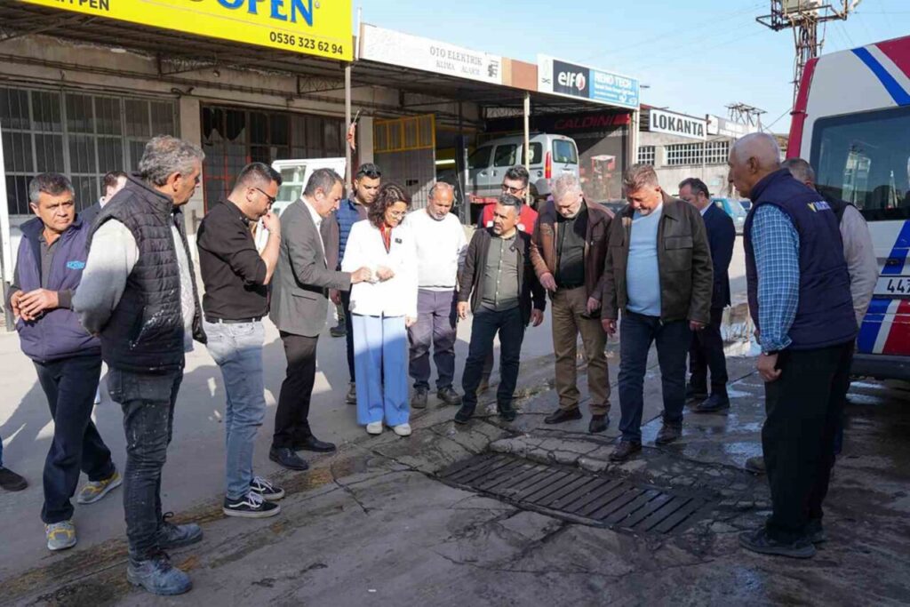 Başkan Köksal Aras Sanayi esnafıyla bir araya geldi