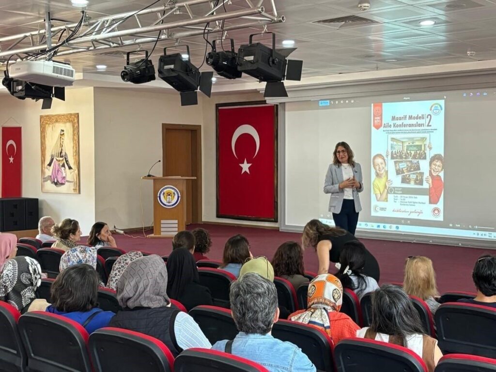 Muğla’da “Maarif Modeli Aile Konferansları” devam ediyor