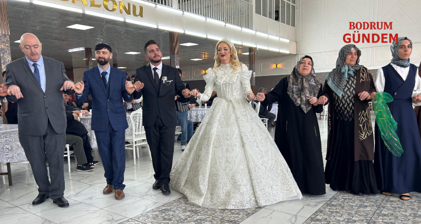 İskoç Gelin Van Kültürüyle Dünyaevine Girdi