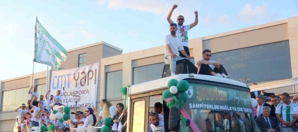 Muğlaspor 1. Lig’i kutladı